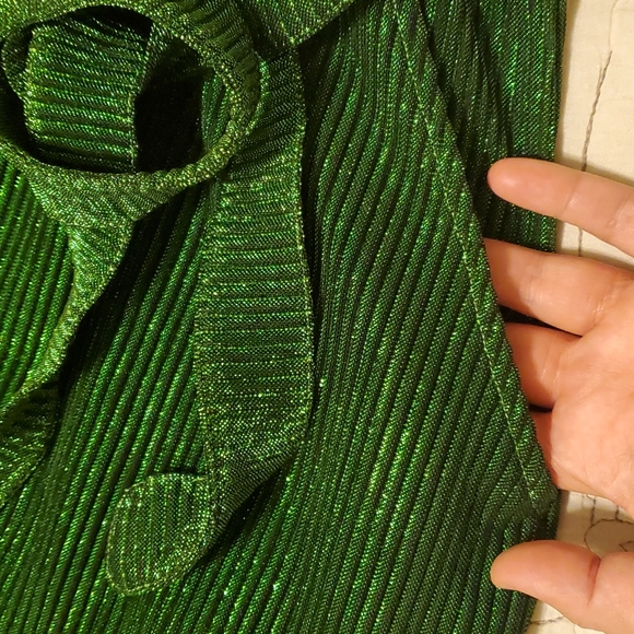 PREMME metallic green skirt! - Picture 7 of 8